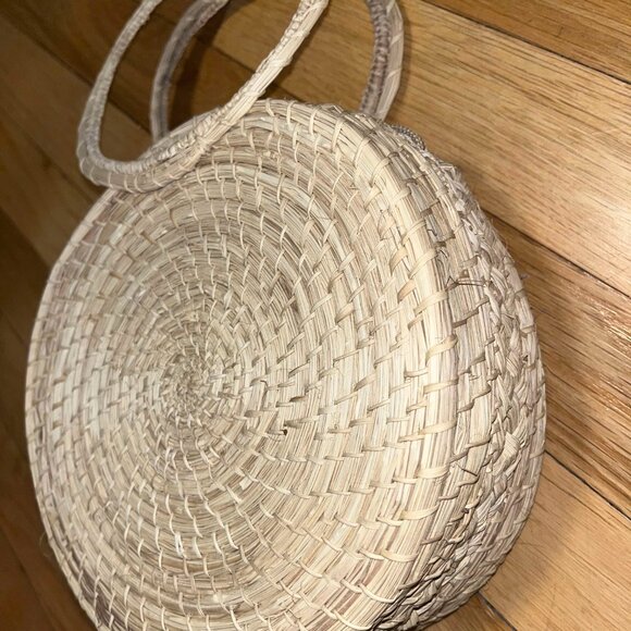 Bamboo Style Circular Handbag Purse *Brand NEW* - Picture 2 of 7